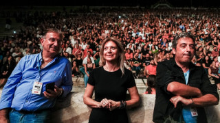 Τραγωδία των Τεμπών: Συγκίνησε το Καλλιμάρμαρο η Καρυστιανού