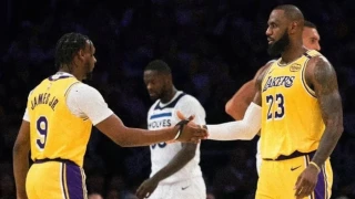 Λεμπρόν Τζέιμς για τη συνύπαρξη με τον γιο του: «Το καλύτερο δώρο που μου έκανε ο Θεός» (vid)