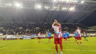 Μοιράζει συγχαρητήρια η ΑΕΛ