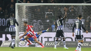 Ο ΠΑΟΚ δέχεται φάσεις και δεν κάνει καν φάουλ