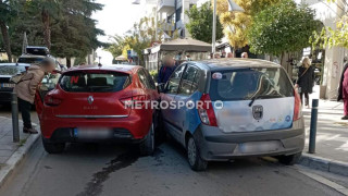 Καλαμαριά: «Σφήνωσαν» δύο αυτοκίνητα στη Μεταμορφώσεως