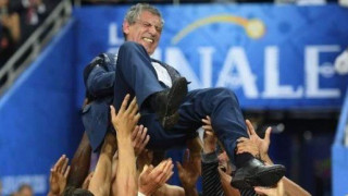 Σε ποιο ελληνικό νησί θα κάνει διακοπές ο Φερνάντο Σάντος