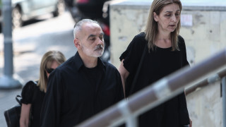 Πατέρας Άλκη Καμπανού: «Συμπαράσταση στο να συνεχίσουν να γίνονται εγκλήματα;»