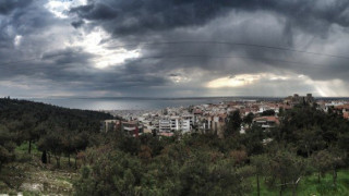 Ο καιρός σήμερα              (4/8) στη Θεσσαλονίκη