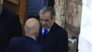 «Καρφώνει» κυβέρνηση ο Σαμαράς - «Υποκρισία και ψέματα οδηγούν σε πολιτική κατρακύλα»