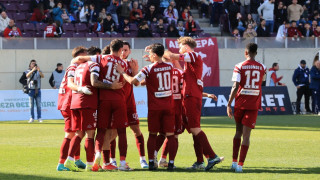 Super League 2: «Τεσσάρα» της ΑΕΛ στον Καμπανιακό με σόου Στίνα