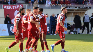 Κρούση του Ολυμπιακού σε βασικό ποδοσφαιριστή της ΑΕΛ - Πώς έχουν τα δεδομένα