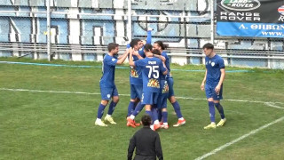 Αιγάλεω: Οι παίκτες του πήγαν στο πανό που έγραφε «Justice for Tempi»