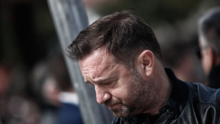 Πλακιάς για Μητσοτάκη: «Δεν έφερα στον κόσμο τα παιδιά μου για να γίνουν Ιφιγένειες»