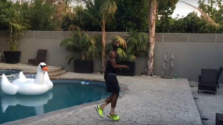 Ο μίμος του ΝΒΑ αντιγράφει τον Στεφ Κάρι και μοιράζει γέλιο! (video)