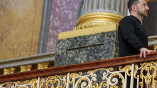 Ουκρανία: Παρασκηνιακές συζητήσεις Τραμπ για την ανατροπή Ζελένσκι