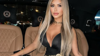 Μοντέλο με πλαστικές «παρεμβάσεις» δεν περνούσε τον έλεγχο αεροδρομίου