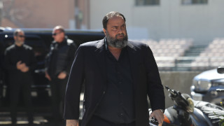 Super League: «Ευχαριστούμε Βαγγέλη Μαρινάκη…»-Η επιστολή των «9» για τα τηλεοπτικά