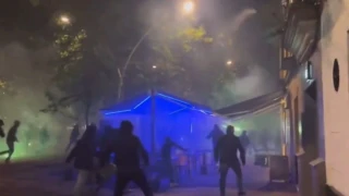 «Πόλεμος» στη Σεβίλλη: Σοβαρά επεισόδια πριν το Μπέτις-Φιορεντίνα (vid)