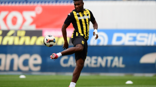 Ο Άρης διαπραγματεύεται τη ρήτρα αγοράς του Σιφουέντες με τη Ρέιντζερς