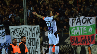 Σε κατάμεστη Τούμπα νικά την ΑΕΚ και τιμά τον Αντρέ