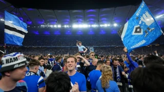 Το Αμβούργο επιστρέφει στην Bundesliga μετά από επτά χρόνια απουσίας!