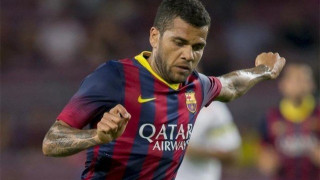 Φεύγει ως ελεύθερος από την Μπαρτσελόνα το 2015 ο Άλβες 