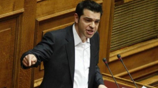 Τσίπρας: «Μιλάνε τα κόμματα που έφεραν την παράγκα στο ποδόσφαιρο!»