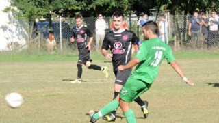 Ασταμάτητο ξύλο σε ποδοσφαιρικό αγώνα στα Τρίκαλα! (vid)