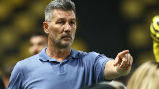 Άρης: ﻿Ο Ρούμπεν Ρέγες «τρέχει» το θέμα προπονητή – Στην Ισπανία για τον διάδοχο του Ουζουνίδη