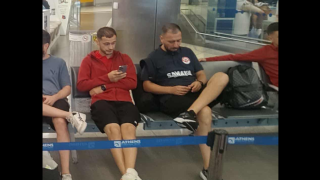 Άρης: Έφτασε η Αράζ στην Αθήνα, «πετάει» για Θεσσαλονίκη