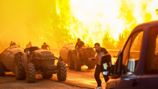 Τουρκία: Εφιαλτική η νύχτα στην Προύσα - Έξω από τα σπίτια οι φλόγες