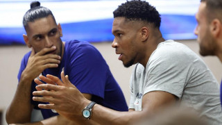 Εθνική ομάδα: Δίπλα στους συμπαίκτες του στη Θεσσαλονίκη o Αντετοκούνμπο (vid)