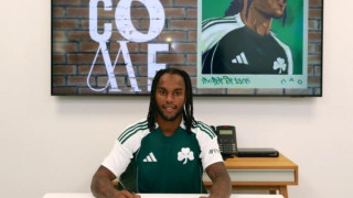 Ο Σάντσες παίζει Play Station ως παίκτης του Παναθηναϊκού!