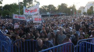 Θεσσαλονίκη και Αθήνα: Πέντε συλλήψεις και δεκάδες προσαγωγές από την ΕΛΑΣ