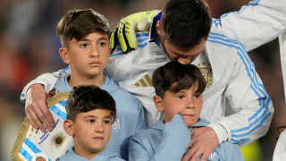 Μέσι: Δάκρυσε ο GOAT αγκαλιά στους γιους του-Τον αποθέωσαν οι Αργεντινοί