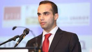 «Όσο κυβερνούν αυτοί ξεχάστε την βοήθεια του Τράμπ»!