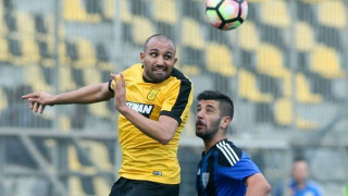Ηρεμος          και       αποφασισμένος   ο   Τζεμπούρ