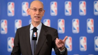 Ανταμ Σίλβερ για NBA Europe: «Οι συζητήσεις με την Euroleague και τα ποδοσφαιρικά μπραντς»