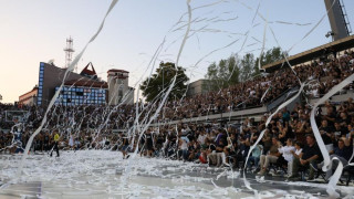 Μαγικές εικόνες από το Παρτιζάν-ΠΑΟΚ
