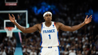 Φρανκ Ντιλικινά: H γαλλική ομοσπονδία βιάστηκε να τον ανακοινώσει στον Ολυμπιακό