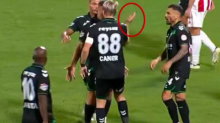 Ποδοσφαιριστής της Σακάριασπορ χαστούκισε συμπαίκτη του και αποβλήθηκε