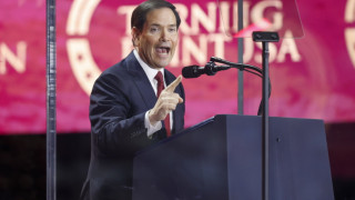 Μάρκο Ρούμπιο σε Λαβρόφ: «Σταματήστε το μακελειό στην Ουκρανία»