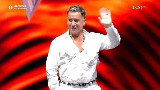The Voice: Ρίγη συγκίνησης στο αφιέρωμα για τον Μαζωνάκη-«Δεν θα τον ξεχάσουμε ποτέ»
