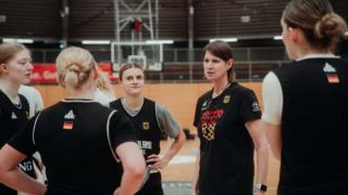 Εγκαταλείπει τον πάγκο της Γερμανίας η Λίζα Θωμαΐδη