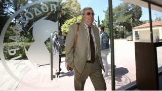 Κάηκε το    αυτοκίνητο του προέδρου της Ε.Π.Σ. Λέσβου!