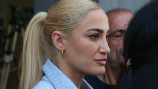 Τούνη: Η στιγμή που ζητά να διώξουν τον άνδρα που καταδικάστηκε για το revenge porn