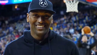 NBA: Ο Metta World Peace έχρισε τον εαυτό του νέο τζένεραλ μάνατζερ των Μάβερικς