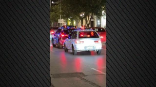 Θεσσαλονίκη: Αυτοκίνητα τυλιγμένα με... λαμπάκια