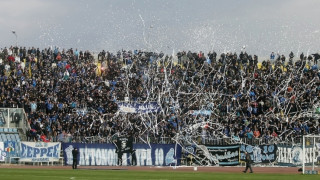 Αυτόνομη Θύρα 10: «Δεν κάνουμε κάλεσμα, γιορτάζουμε και δε θέλουμε θλιμμένους στη γιορτή μας»