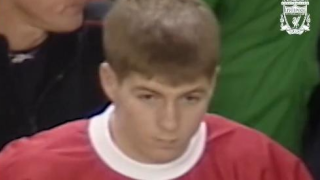 Λίβερπουλ: Θυμήθηκε το ντεμπούτο του Στίβεν Τζέραρντ