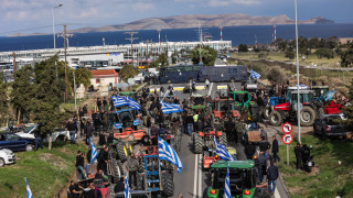 Χημικά και πετροπόλεμος αγροτών και ΕΛΑΣ στο παγκρήτιο συλλαλητήριο