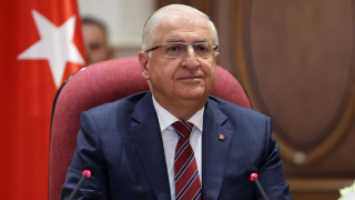 Προβοκάτσιες Γκιουλέρ για Ελλάδα: «Ας μη τρέφει ελπίδες»