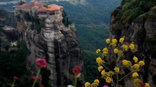 Μετέωρα: Ένας από τους 50 λόγους για να αγαπήσει κανείς τον κόσμο μας!