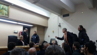 Ένταση στους πλειστηριασμούς στα δικαστήρια Θεσσαλονίκης (ΒΙΝΤΕΟ)